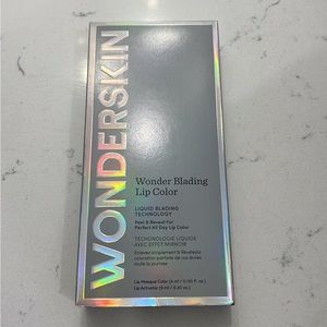 Wonderskin blading lip color - lovely